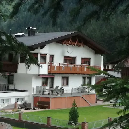 Haus Waldfriede * Sankt Leonhard im Pitztal